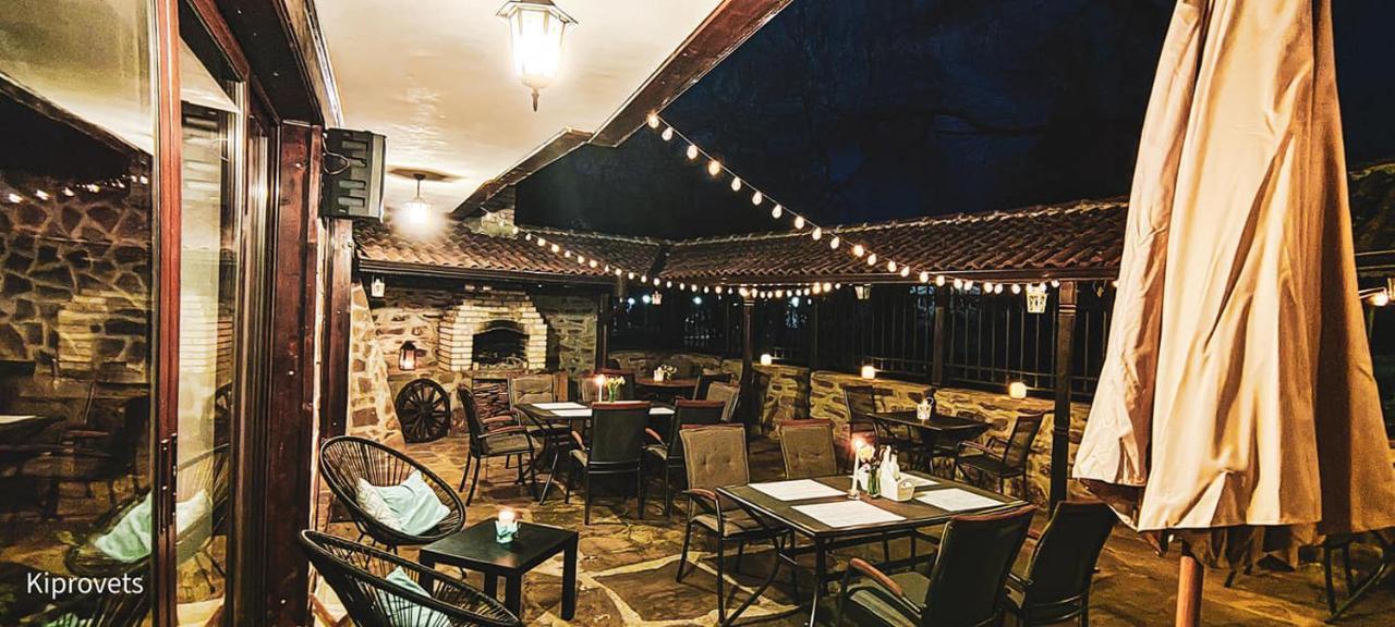 Hotel Kiprovets Chiprovtsi ภายนอก รูปภาพ