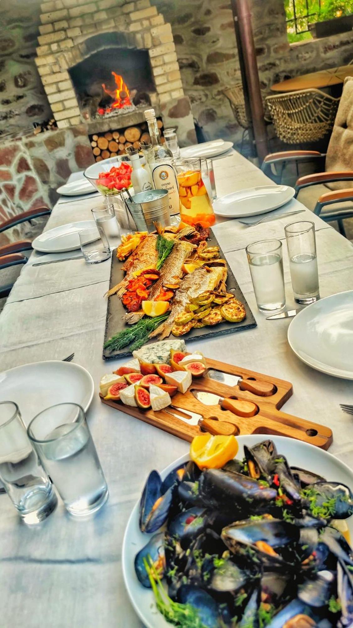 Hotel Kiprovets Chiprovtsi ภายนอก รูปภาพ